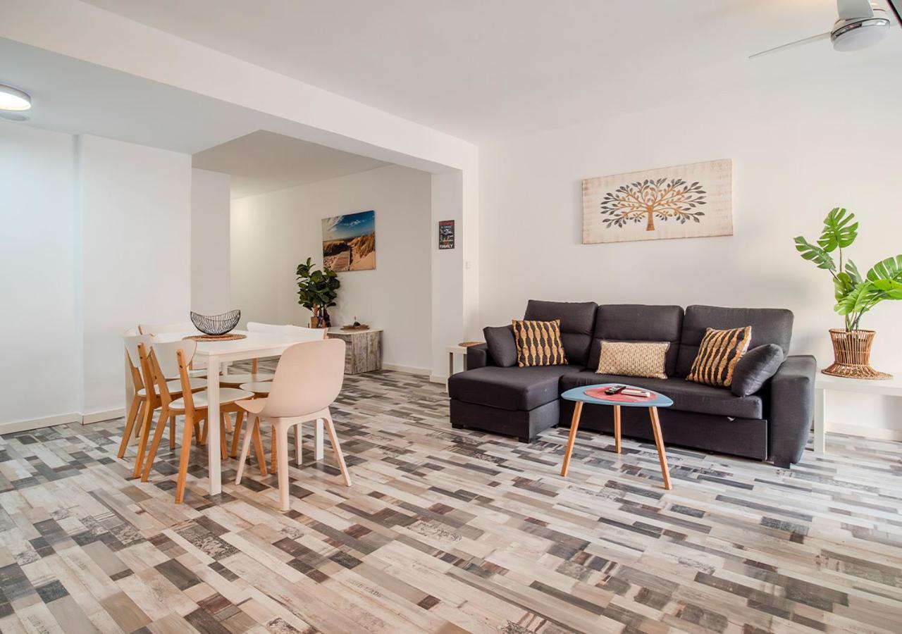 Aroma D'Valencia Apartment Bagian luar foto