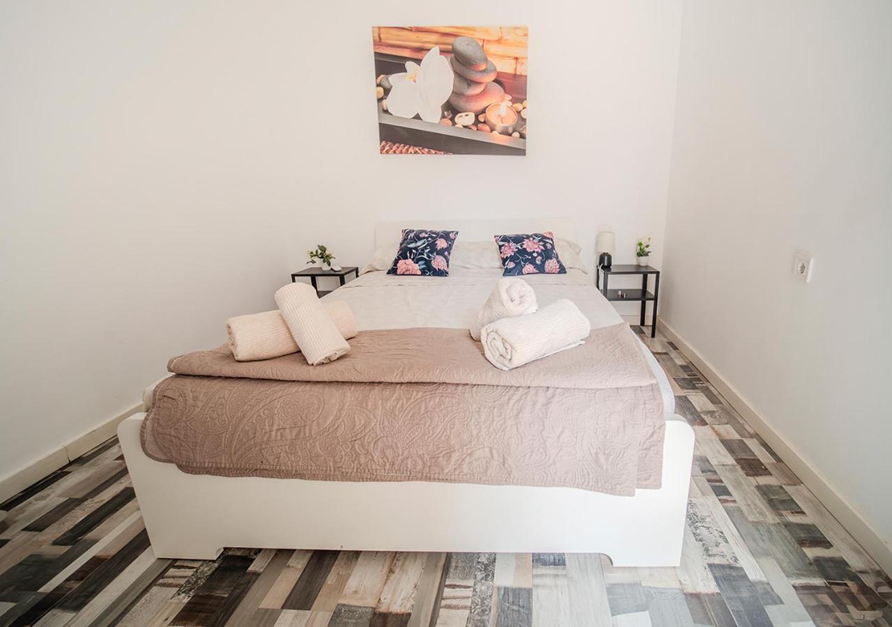 Aroma D'Valencia Apartment Bagian luar foto